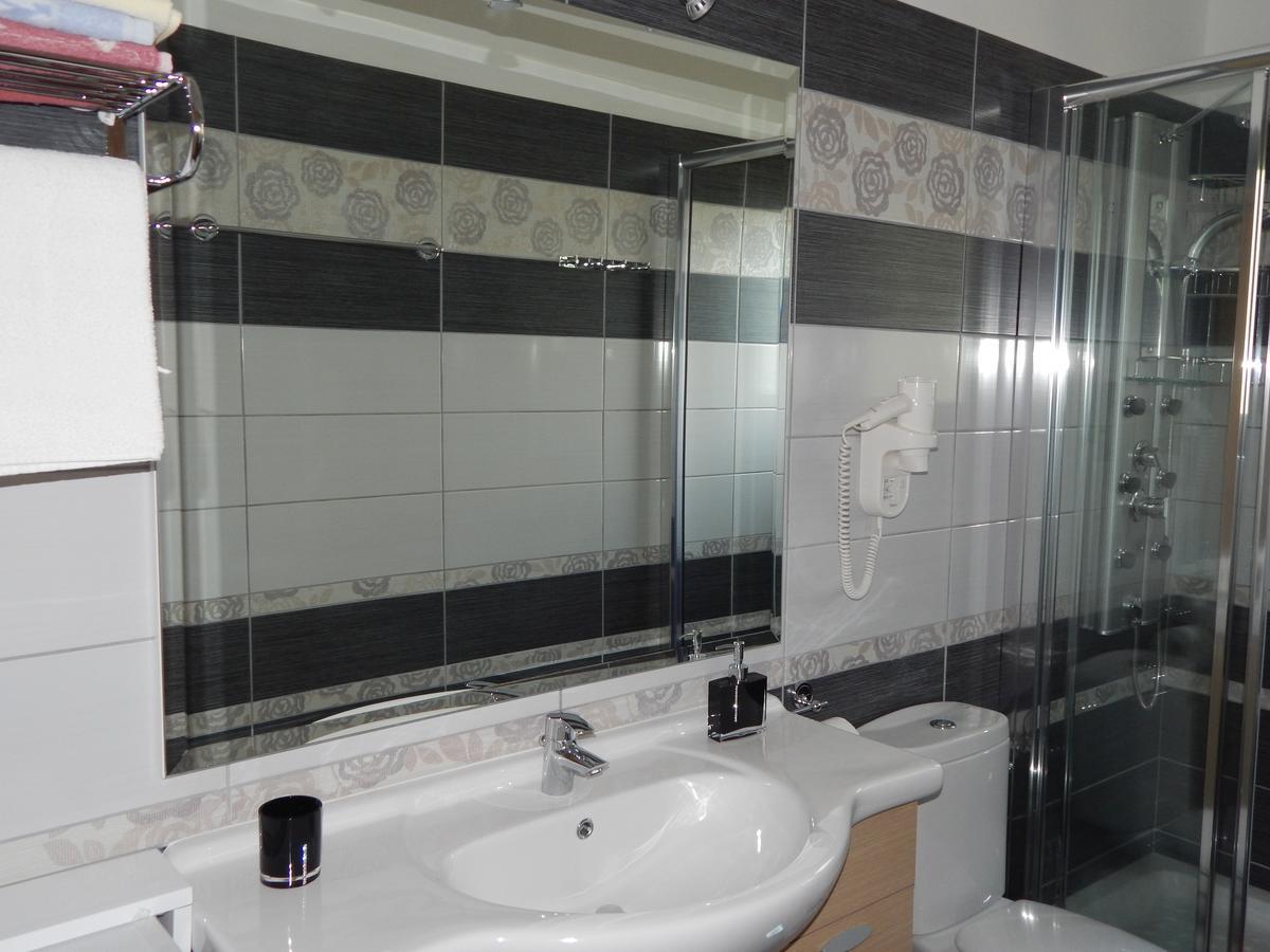 Sofia Apartments Sivota  Luaran gambar